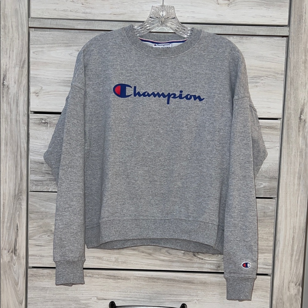 Champion Women's Crew Neck Sweatshirt